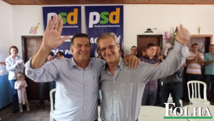 Breca e Elio Müller Bratti comemoram a vitória nas urnas em Grão-Pará. Foto: Folha do Vale/Notisul