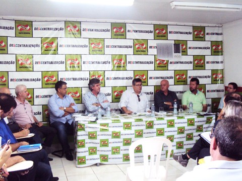 Representantes de sete cidades participaram da reunião na SDR. Foto: Mylene Salgado/SDR Tubarão/Notisul