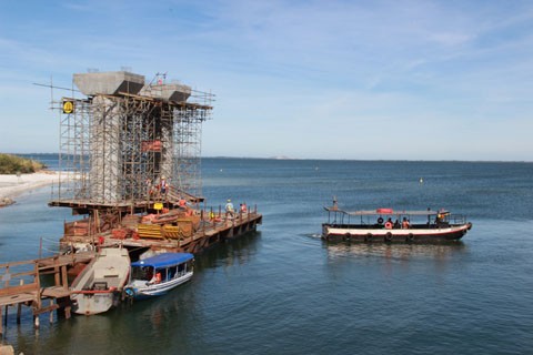 A construção da Ponte Anita Garibaldi prossegue a todo vapor. As aduelas estão em fase final   -   Foto:Muriel Albônico/Esga-Dnit/Divulgação/Notisul