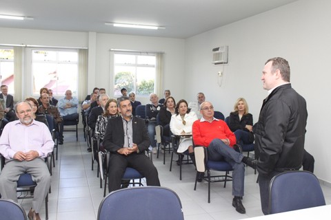 Intenção da visita foi conversar com os servidores e conhecer as instalações da Gerfe  -  Foto:Aline Cabral Vaz/Governo do estado/Divulgação/Notisul