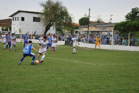 classificados-para-as-semis-sao-definidos-1 Os elencos do Pinheirinho, Palmeiras, Humaitá e União chegaram às semifinais - Foto:Fogaça Comunicação
