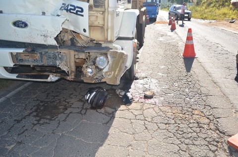 Dener da Silva Moraes, de 31 anos, morreu após colidir de motocicleta com um caminhão na SC-108  -  Foto:Stéphanie Piava/Ligado no Sul/Divulgação/Notisul