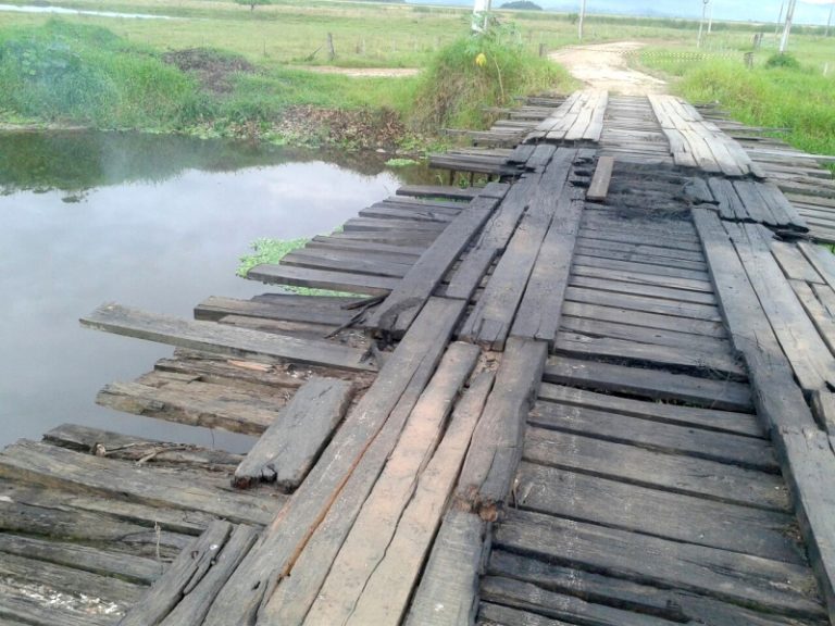 Ponte da Jabuticabeira está interditada