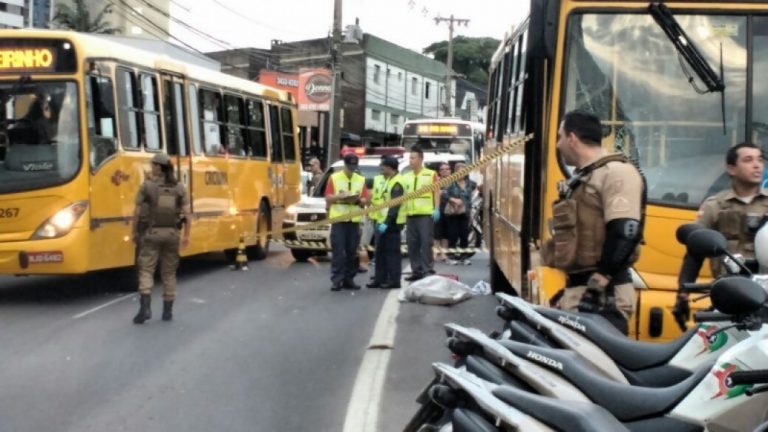 Idosa morre atropelada por ônibus em Criciúma