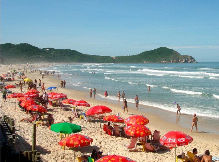 Turista tem parada cardíaca e morre na Praia do Rosa