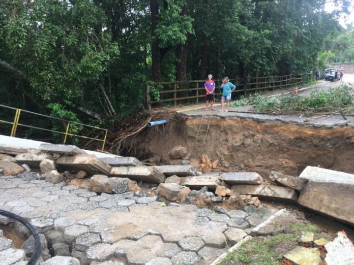 Giro Pelo Estado Florianópolis Decreta Situação De Emergência Notisul 