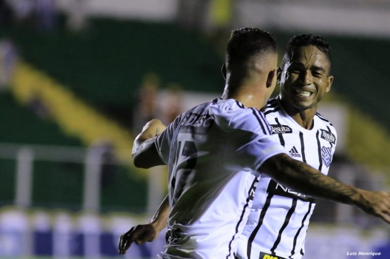 Figueirense vence o Juventude na estreia da Série B