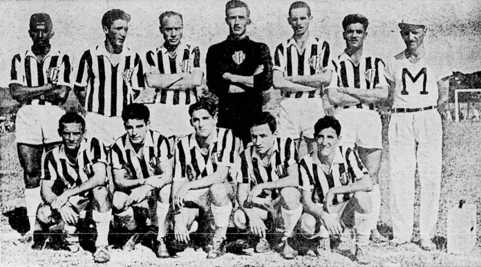 Temporada de 1949: em pé (da esquerda para a direita):  Cativo, Brodbeck, Públio, Milton, Renato, Lodovico e Dedé (massagista), agachados (da esquerda para a direita):  Foguinho, Amorim, Pinto, Beto e Walmir