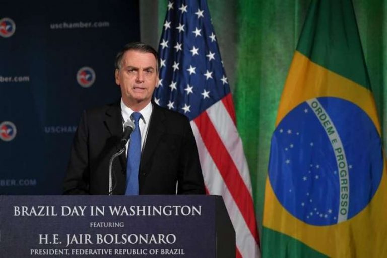 Bolsonaro e Trump se reúnem hoje na Casa Branca