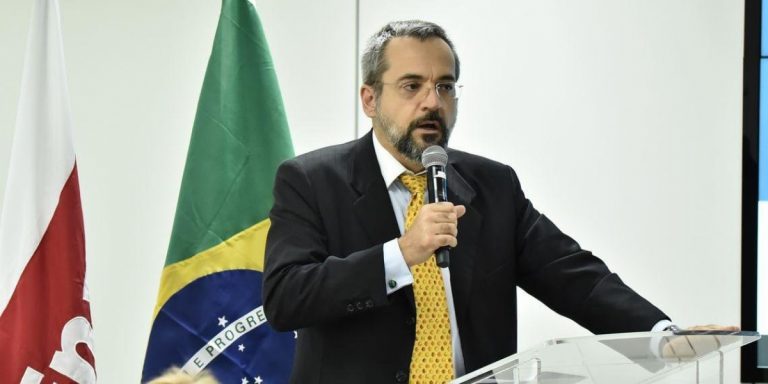 Novo ministro da Educação promete gestão técnica