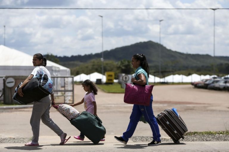 Após reabertura da fronteira, 893 venezuelanos entraram no Brasil