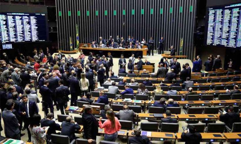 Congresso tem pauta cheia até o fim do ano; mudanças propostas afetam a sua vida