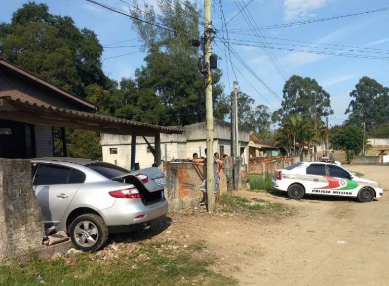 Motorista é preso após atropelar policial militar em Criciúma