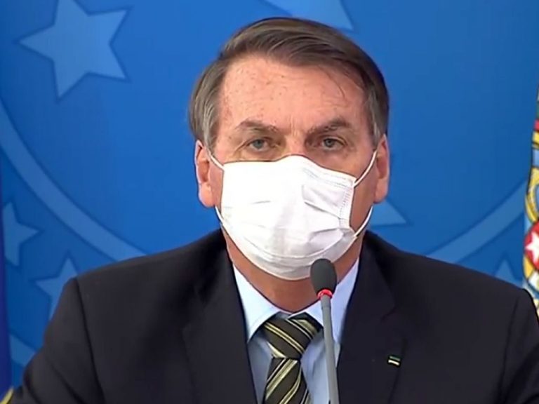 Câmara dá um mês para Bolsonaro mostrar resultados de testes para Covid-19