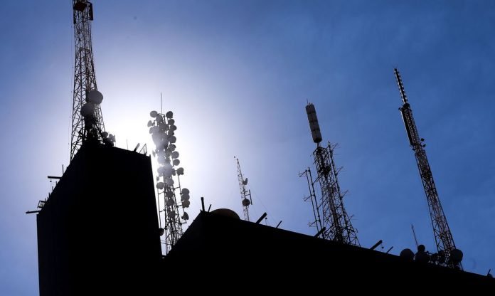 Governo usará dados de teles