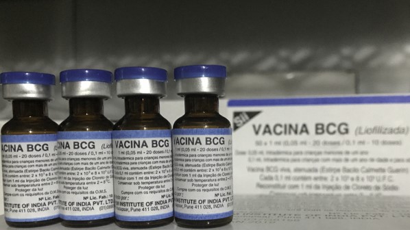 Ministério da Ciência e Tecnologia investiga vacina contra tuberculose na prevenção ao Covid-19