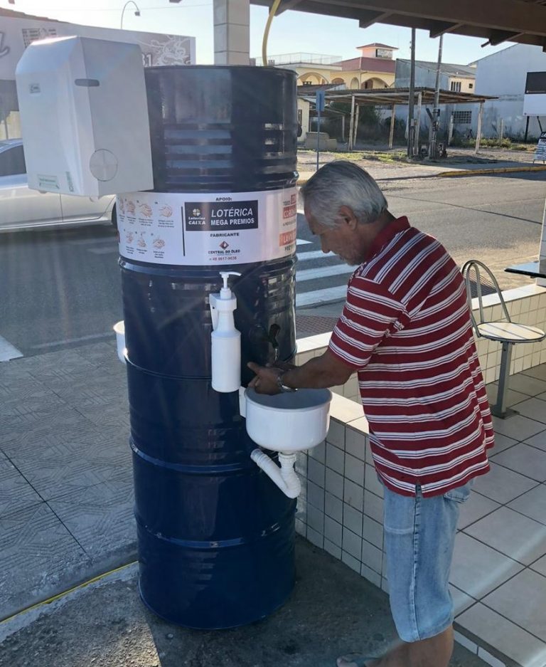 Coronavírus: População de Capivari de Baixo conta com lavatório de mãos