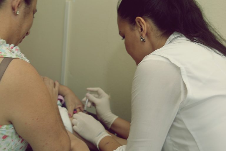 D contra a Influenza: 850 doses são aplicadas em Capivari de Baixo
