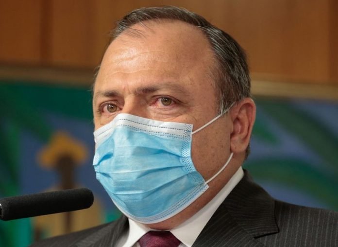 Eduardo Pazuello será efetivado amanhã (16) como ministro da Saúde