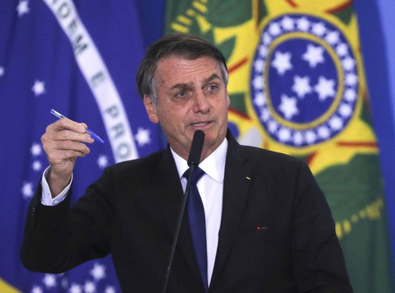 Bolsonaro anuncia privatização de Unidades Básicas de Saúde, mas volta atrás e revoga decreto