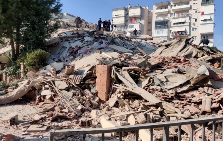 Já chega a 20 mortes e 786 feridos no terremoto da Turquia