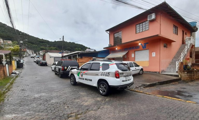 Polícia prende assaltante que invadiu residência em Braço do Norte