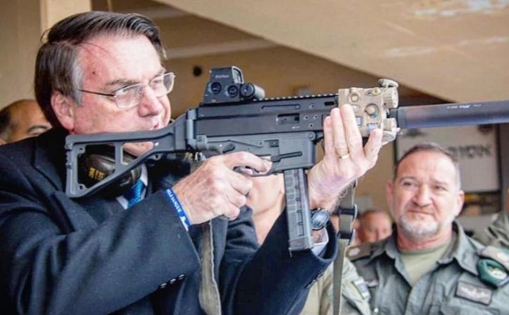 Ministra do STF suspende decretos que ampliaram acesso a armas