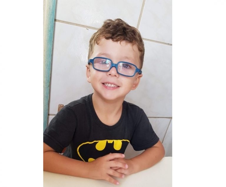 Vicente de Oliveira, de apenas 5 anos, não resiste a câncer que tratava desde 2020