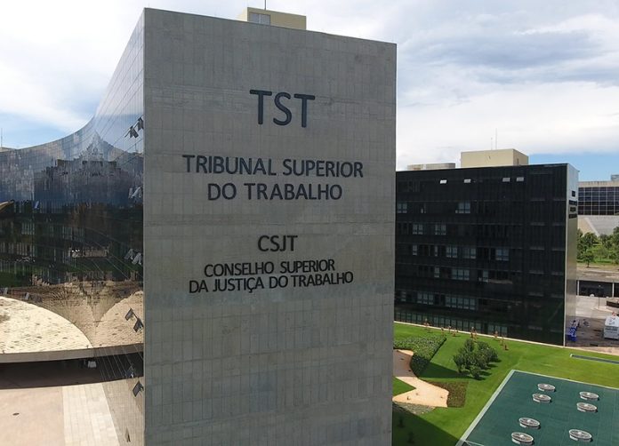 #ParaTodosVerem Na foto, o prédio sede do Tribunal Superior do Trabalho, em Brasília