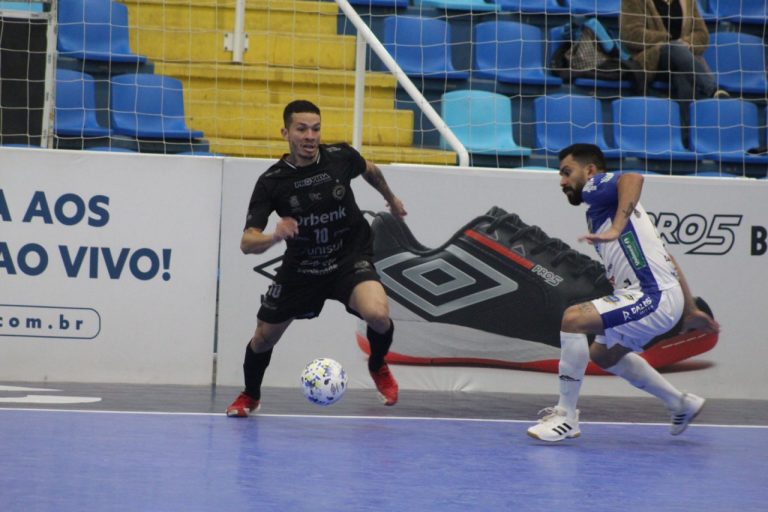 Fim de semana decisivo para o Tubarão Futsal