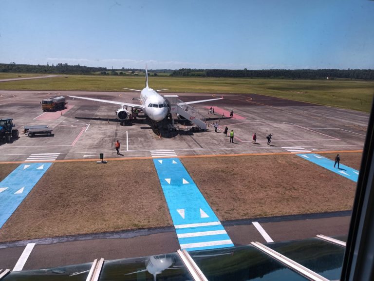 Aeroporto de Jaguaruna recebe investimento de R$ 648 mil para aumentar segurança de pousos e decolagens