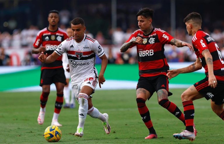 São Paulo conquista título da Copa do Brasil pela primeira vez ao empatar com Flamengo