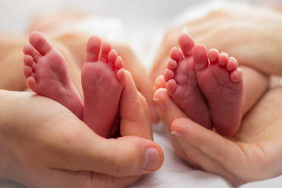 Justiça decide que pai de gêmeos pode ter licença paternidade de seis meses