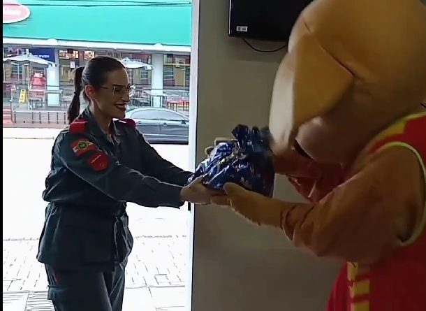 Corpo de Bombeiros Militar promove campanha de doação de brinquedos para o Natal