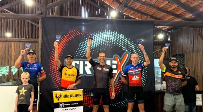 Ciclista Tubaronense conquista podium duplo em competições de ciclismo em Gaspar