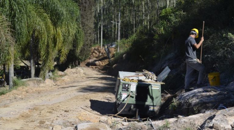 Pavimentação da Serrinha do Areado: Estrada bloqueada por 90 dias