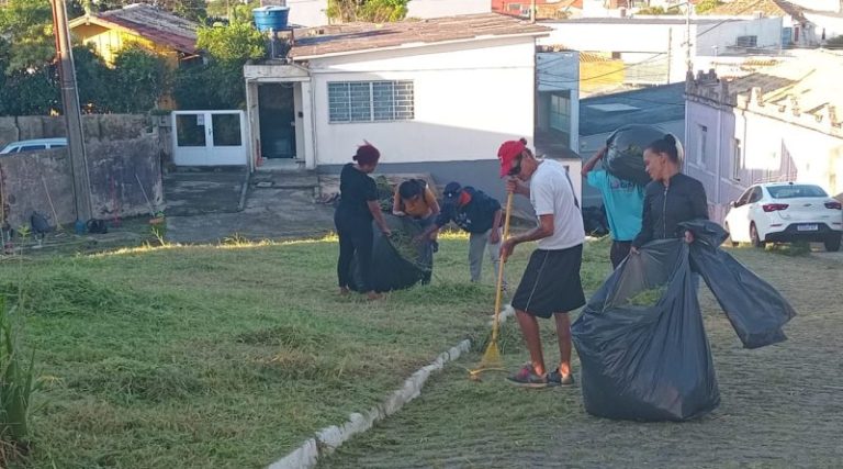 Fundação Irmã Vera promove limpeza de vias públicas em Tubarão