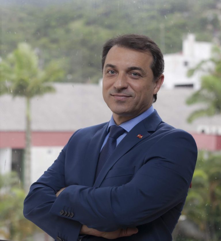 Carlos Moisés volta a ser especulado como candidato à prefeitura de Tubarão