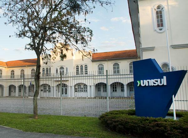 Núcleo Contábil da UniSul realiza mutirão de atendimento para imposto de renda