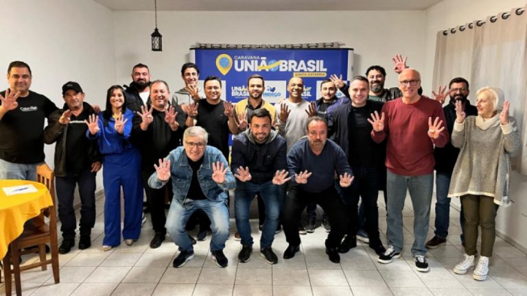 União Brasil formaliza pré-candidatura de Deka May a prefeito de Tubarão