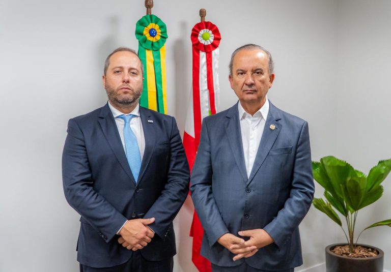 Presidente da ANTT se reúne com governador Jorginho Mello em busca de soluções para logística de doações