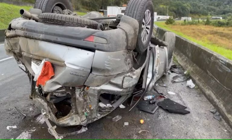 Tetracampeão do Mundo, Dunga sofre acidente na BR-116 em Curitiba e é hospitalizado
