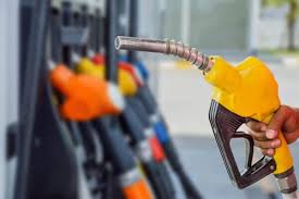Petrobras anuncia aumento de R$ 0,15 no litro da gasolina