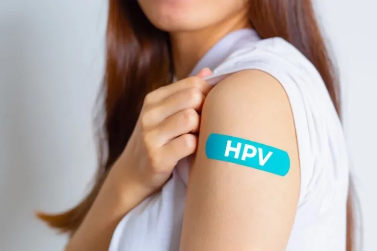 Santa Catarina está entre os estados com maior cobertura vacinal de HPV